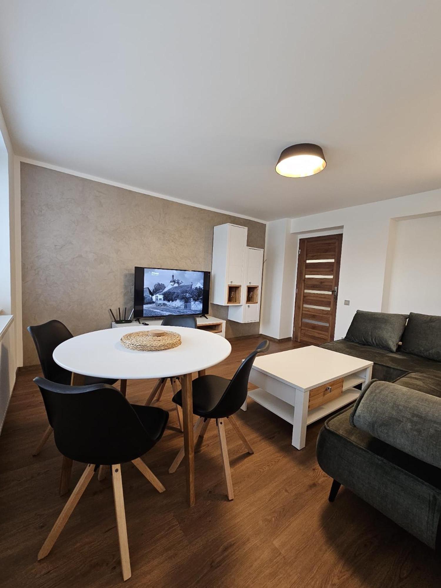Apartman U Labe Nymburk Bagian luar foto