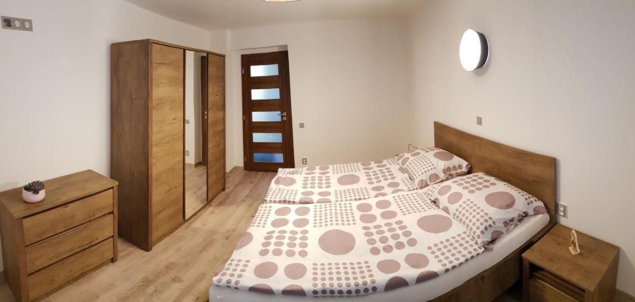 Apartman U Labe Nymburk Bagian luar foto