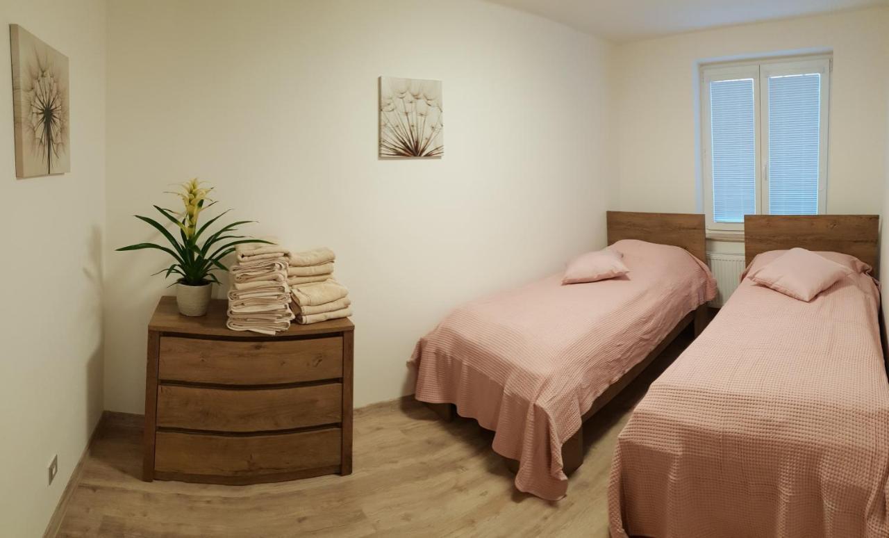Apartman U Labe Nymburk Bagian luar foto